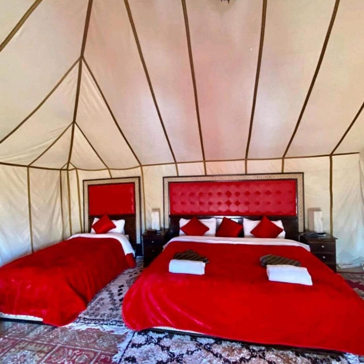 Authentic Luxury Camp 호텔 메르주가 외부 사진